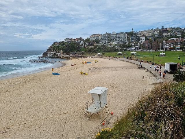 Bronte Beach — view 2.
