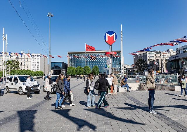 Taksim Square — view 3.