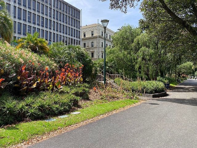 Treasury Gardens — view 3.