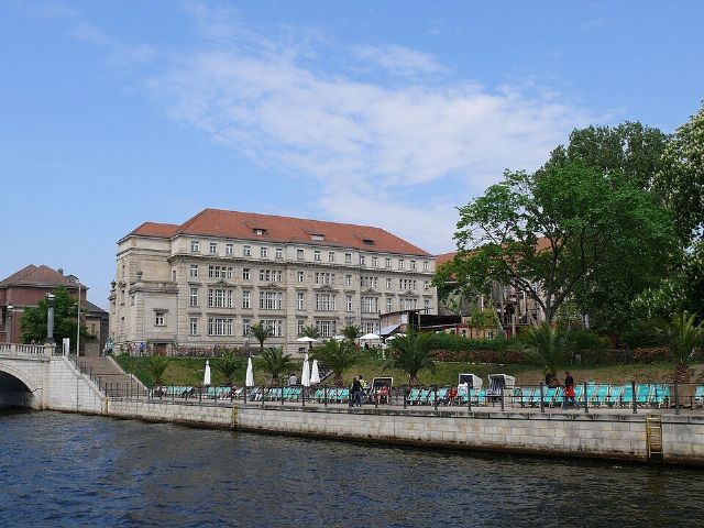 Monbijoupark — view 3.