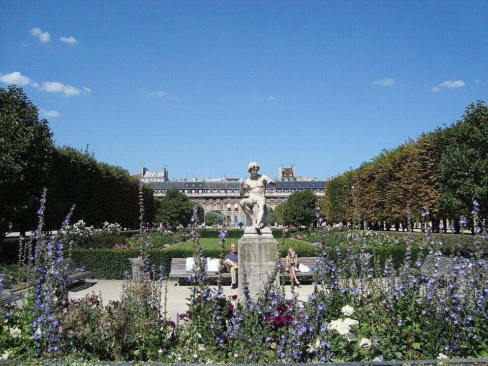Jardin du Palais-Royal — view 1.
