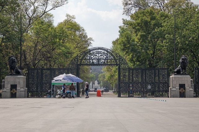 Bosque de Chapultepec — view 2.