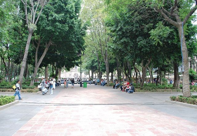 Jardín Centenario — view 2.