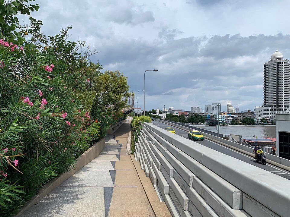 Chao Phraya Sky Park — view 1.
