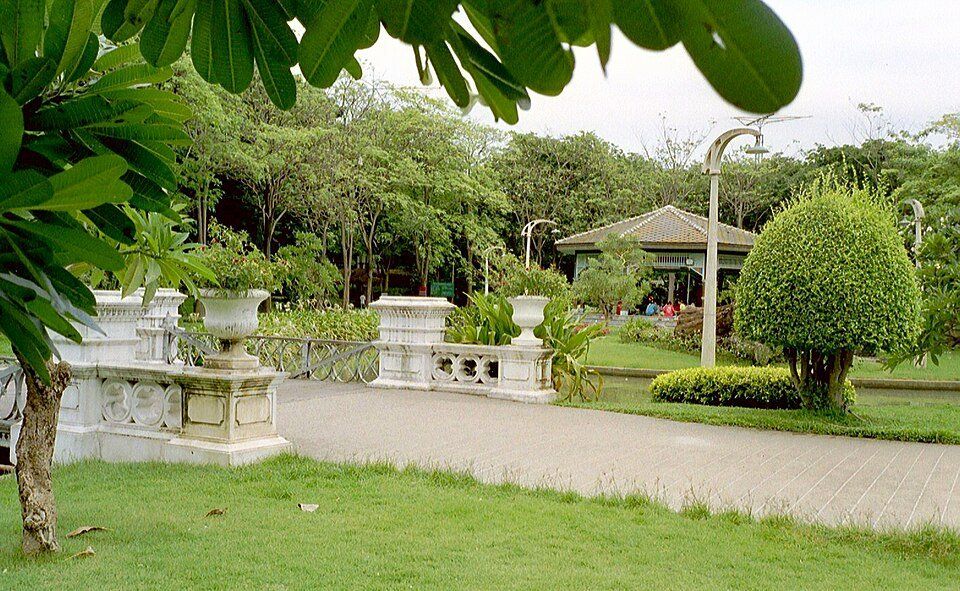 Saranrom Park — view 1.