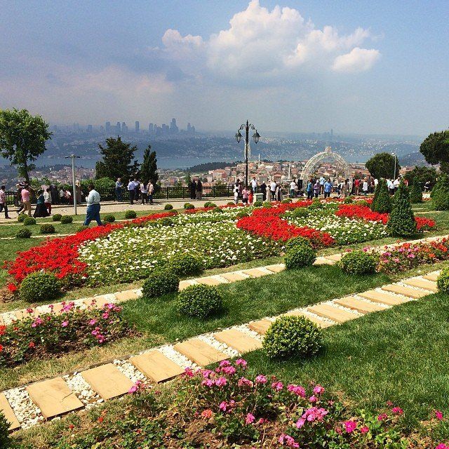 Büyük Çamlıca Hill — view 2.
