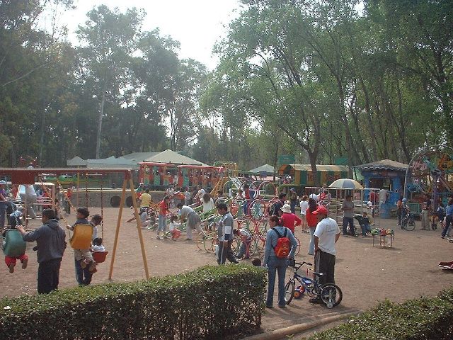 Parque Tezozómoc — view 2.