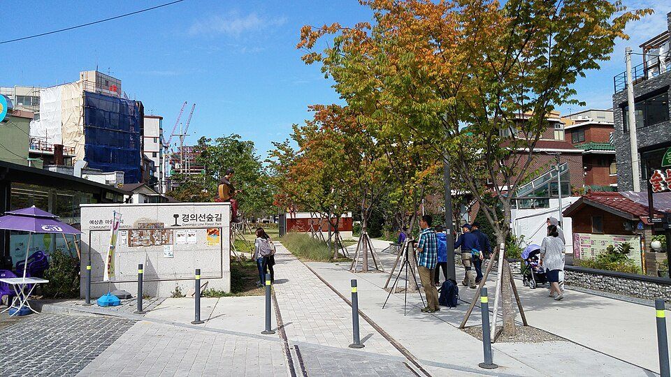 Gyeongui Line Forest Park — view 1.