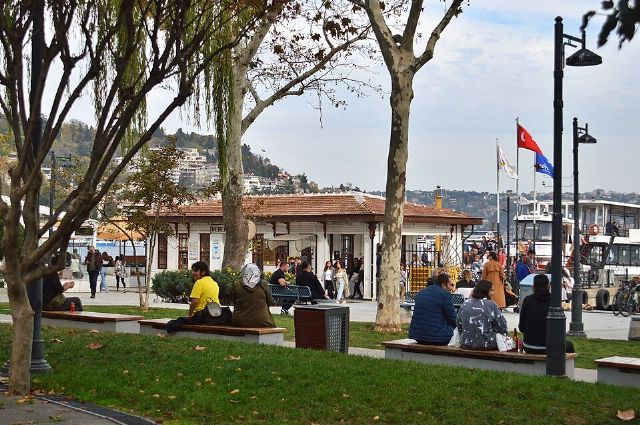 Bebek Park — view 2.