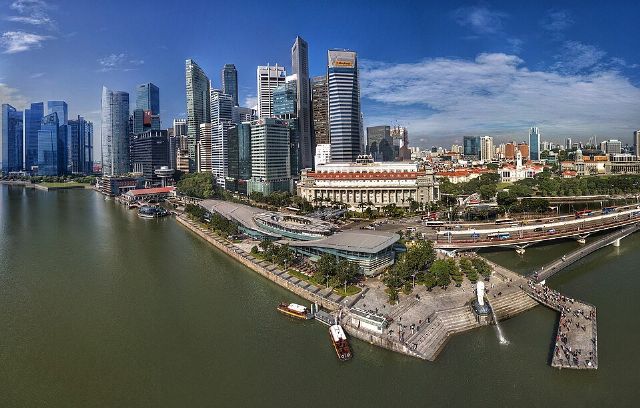 Merlion Park — view 2.