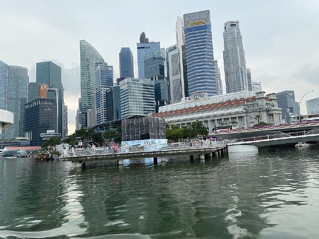Merlion Park — view 3.