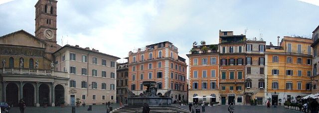 Piazza di Santa Maria in Trastevere — view 2.