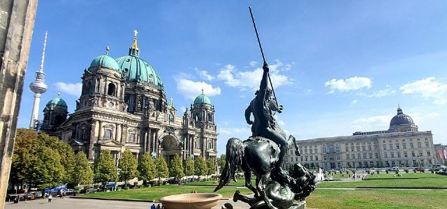 Lustgarten — view 2.