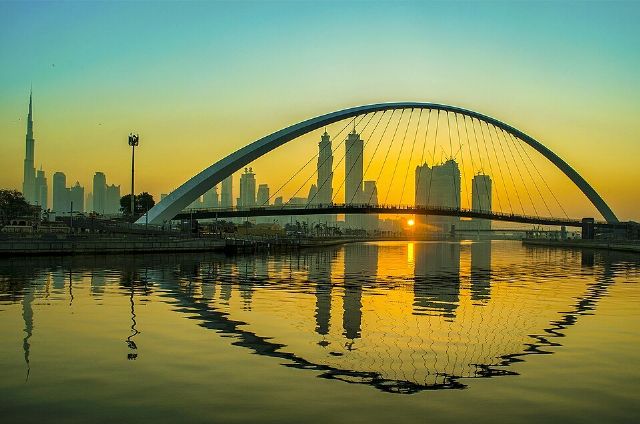 Dubai Water Canal Promenade — view 2.